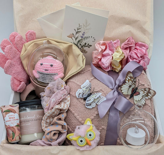 Rosy Hues & Cozy Snooze 🍑 | Mega Gift Box (30 Items)