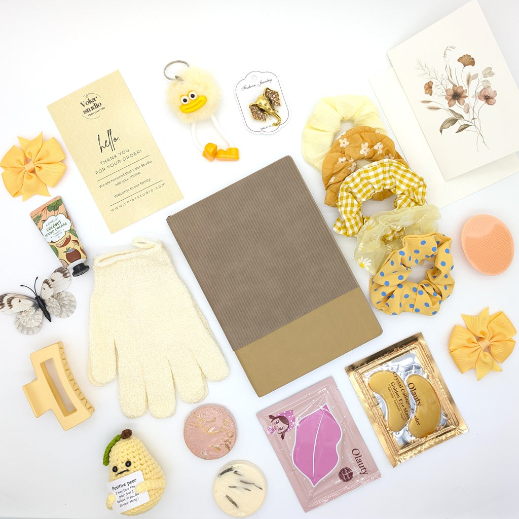 ☀️ The Golden Hour Self-Care Box ✨ | Medium Gift Box (20 Items)