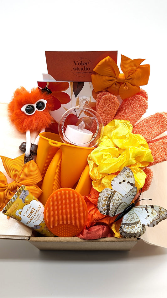 🧡 The Amber Glow & Cozy Home🏡| Mini Gift Box (18 Items)