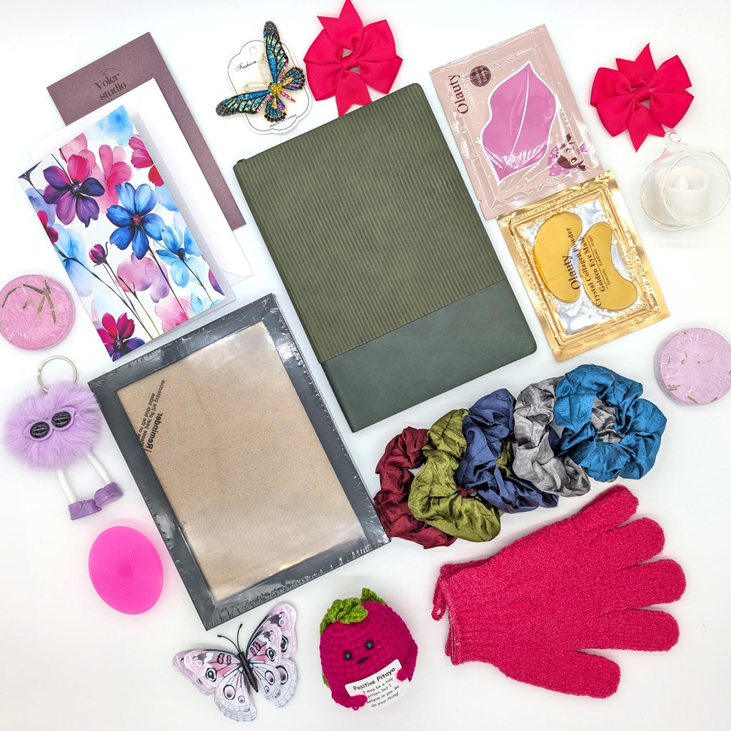 💜 The Berry Tone Indulgence Box 🍇 | Medium Gift Box (23 Items)